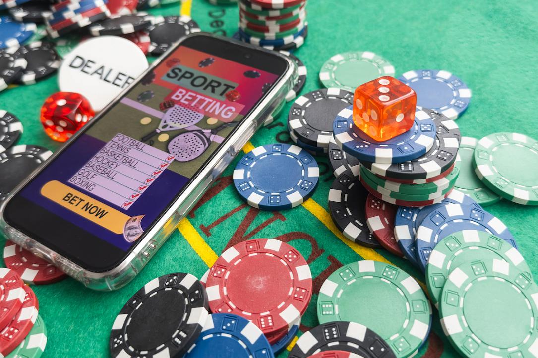 Play the best online slots and win big! 10
